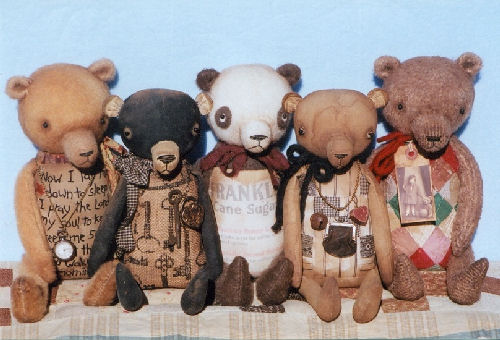Primitive Keepsake Teddy Bears
