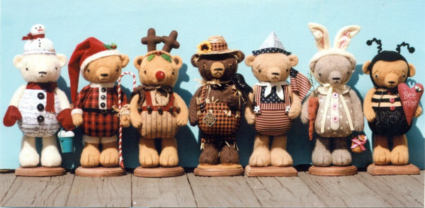 Happy Holiday Teddy Bears